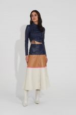 Blusa em Couro com Amarração