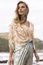 Vestido em jacquard de lurex e Paetê