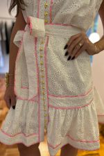 Vestido Manga Curta em Laise