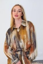 Conjunto Estampado Detalhe Broche