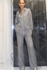 Conjunto Detalhes em Strass