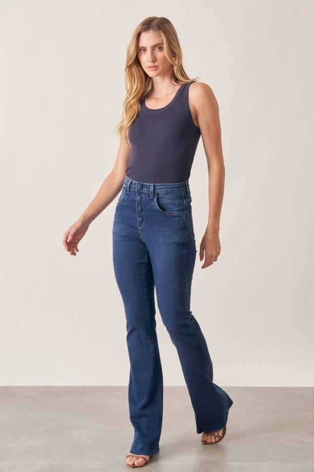 Calça Jeans Flare Acetinada