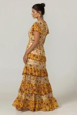 Vestido Floral e Amarração Detalhes Lurex