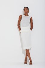Saia Tricot Em Tela Com Franjas E Perolas Off White