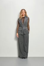 Colete com Cinto Ajustável